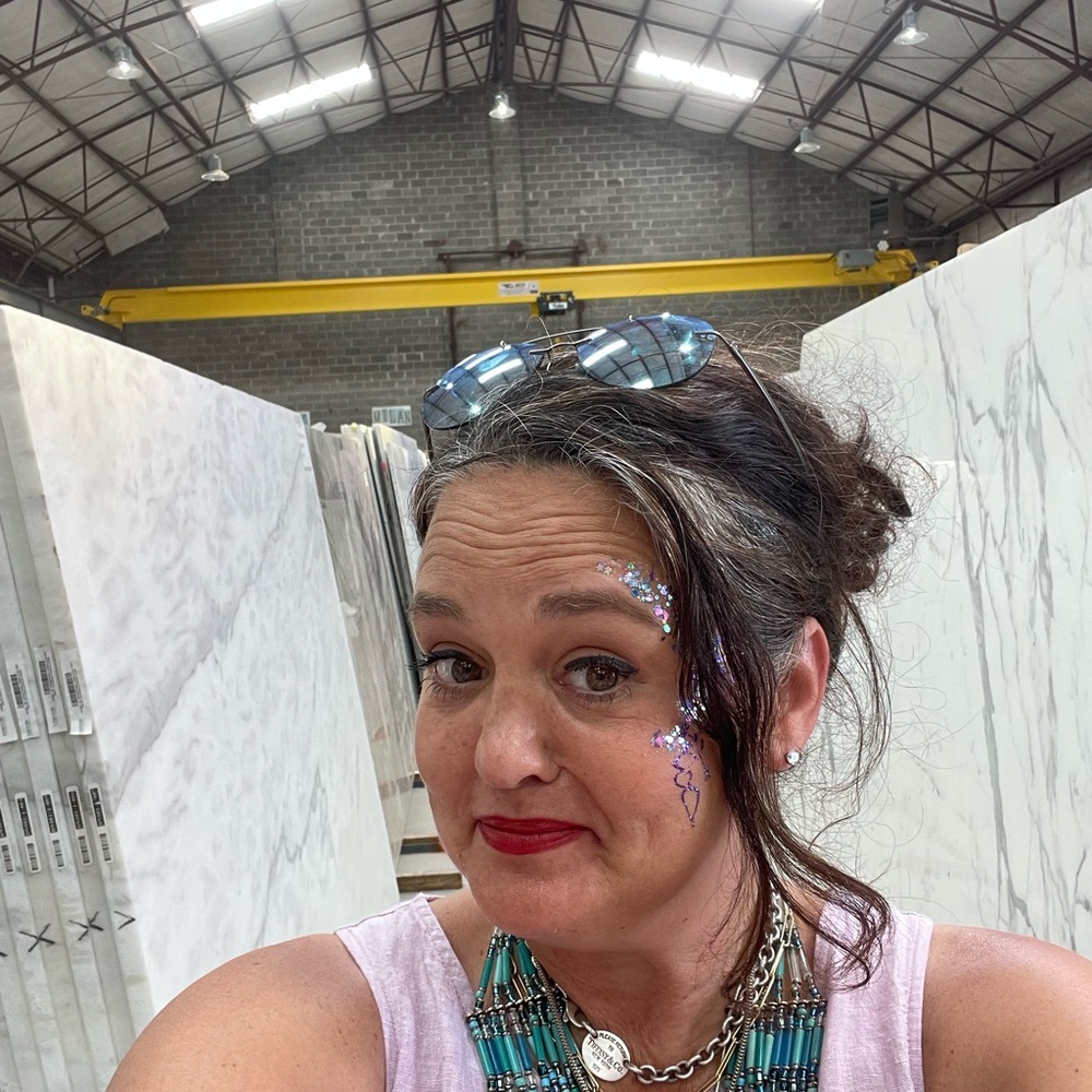 Meet your Posher, Christy